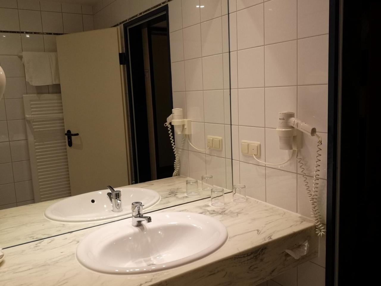 Main Hotel Eckert 3 Margetshöchheim Extérieur photo